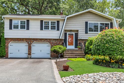 27 Greenhill Dr, Brick, NJ, 08724-4323 | Card Image