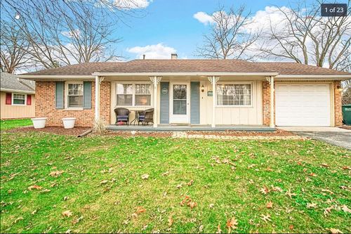 2207 Fernhill Dr, Valparaiso, IN, 46385 | Card Image