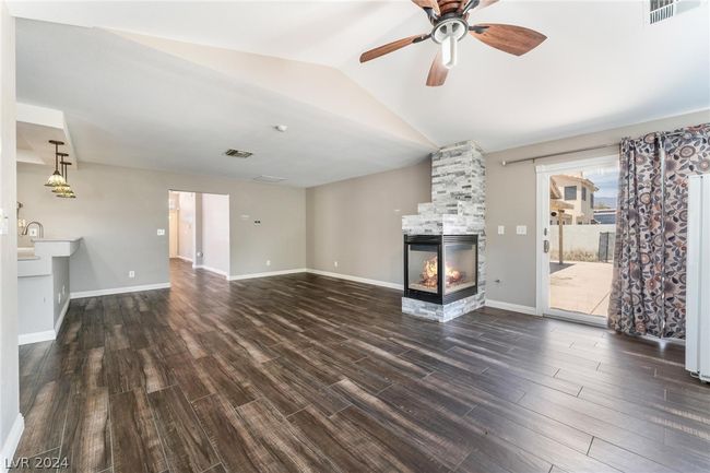5912 Hollowridge Road, House other with 3 bedrooms, 2 bathrooms and null parking in North Las Vegas NV | Image 12