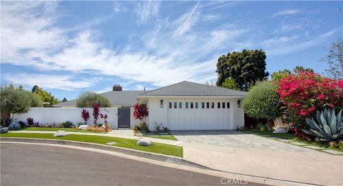 927 Bellis St, Newport Beach, CA, 92660-4108 | Card Image