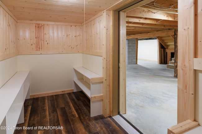 5 Black Bear Rd, House other with 5 bedrooms, 2 bathrooms and null parking in Pinedale WY | Image 78