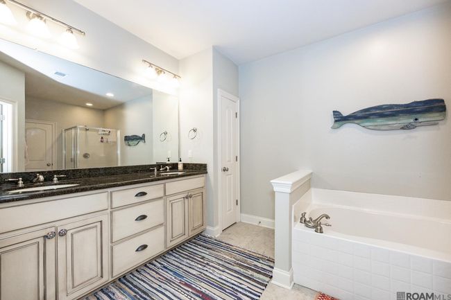 APT-206 - 4637 Burbank Dr, Condo with 3 bedrooms, 3 bathrooms and null parking in Baton Rouge LA | Image 17