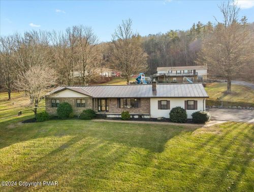 219 Stone Row Drive, Sciota, PA, 18354 | Card Image