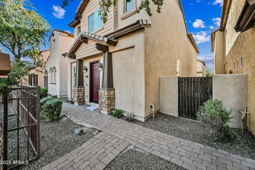 2060 E Heartwood Ln, Phoenix, AZ, 85022-2987 | Card Image