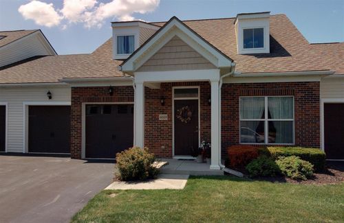 35-4669 Community Way, Hilliard, OH, 43026-7484 | Card Image