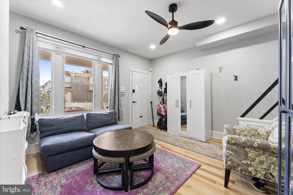 Residential in PHILADELPHIA 3