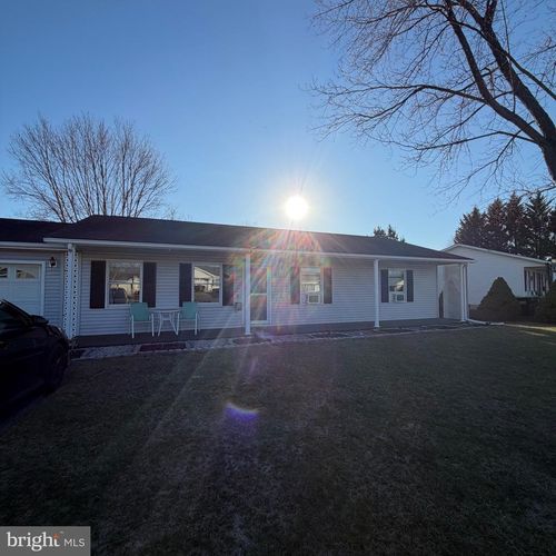 209 Somerset Dr, Stephens City, VA, 22655-3503 | Card Image