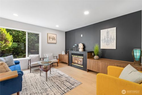 apt-c-19718 76th Ave W, Lynnwood, WA, 98036-5871 | Card Image