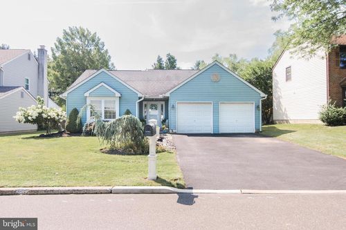 5 Hedgerow Ln, HORSHAM, PA, 19044-1852 | Card Image