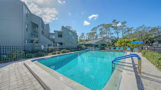 225 Woodland Dr, Condo with 2 bedrooms, 2 bathrooms and null parking in OSPREY FL | Image 66