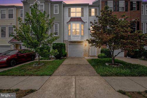 15611 Winding Creek Dr, DUMFRIES, VA, 22025-3063 | Card Image