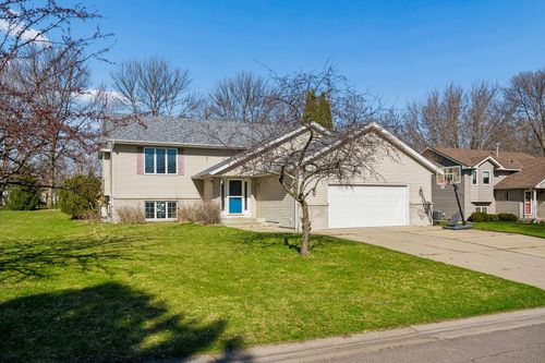 513 4th Street Sw, Saint Michael, MN, 55376 | Card Image