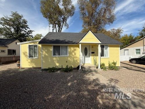 1320 American Legion Blvd, Mountain Home, ID, 83647-3103 | Card Image