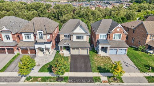 60 Briarfield Ave, East Gwillimbury, ON, L9N0P4 | Card Image