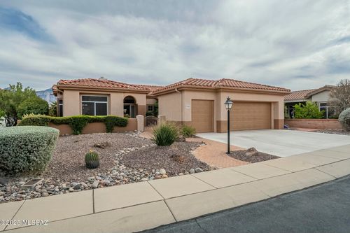2090 E Buster Mountain Dr, Oro Valley, AZ, 85755-4708 | Card Image