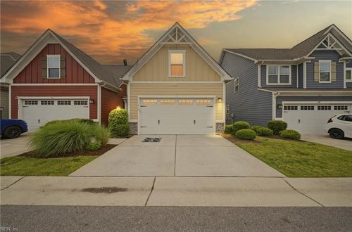 910 Adventure Way, Chesapeake, VA, 23323-4126 | Card Image