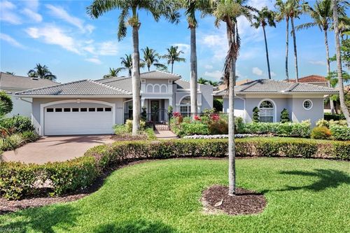 7398 Monteverde Way, NAPLES, FL, 34119-9789 | Card Image