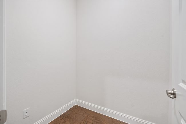 Storage Room | Image 6
