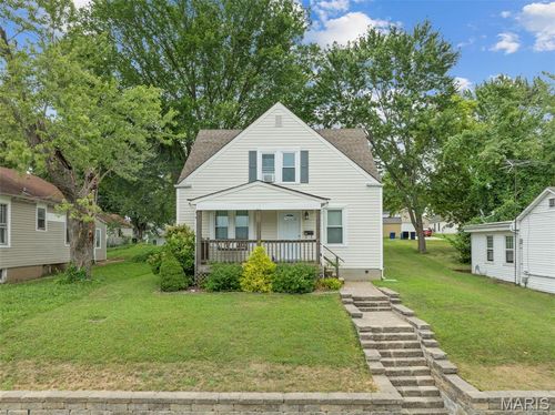 310 Fair St, Washington, MO, 63090-1605 | Card Image