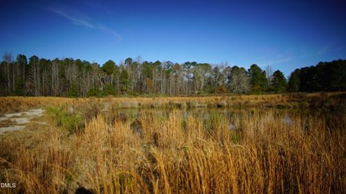 111 Old Wagon Ln, Sanford, NC, 27332-7532 | Card Image