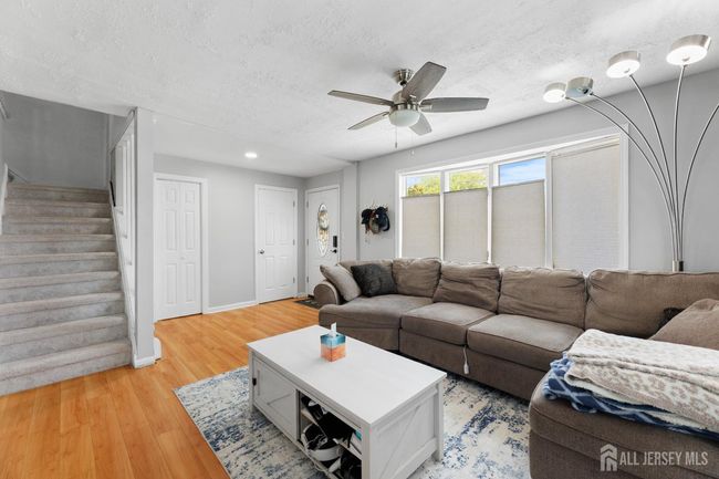 336 Main St, House other with 3 bedrooms, 2 bathrooms and null parking in Milltown NJ | Image 6