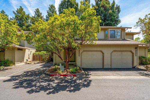 3204 Villa Ln, Napa, CA, 94558-3017 | Card Image