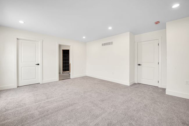 Primary Bedroom | Image 14