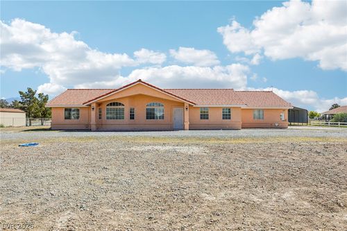 3821 Money St, Pahrump, NV, 89048-8177 | Card Image