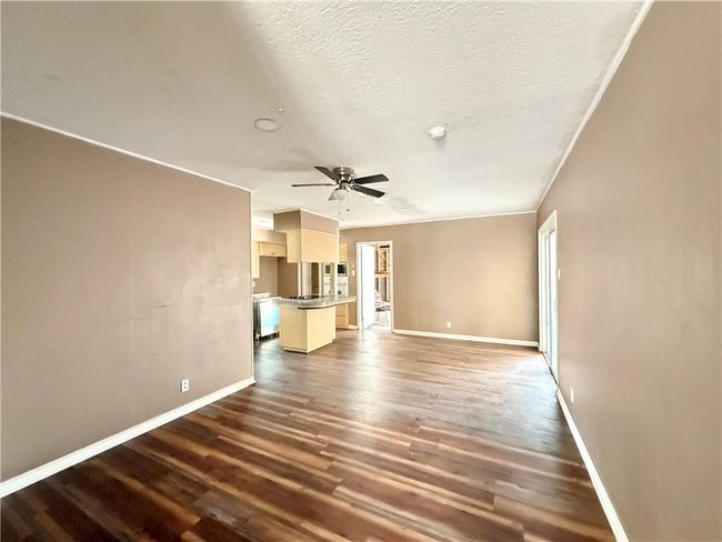 1710 Santa Cecilia Dr, House other with 3 bedrooms, 2 bathrooms and null parking in Kingsville TX | Image 4