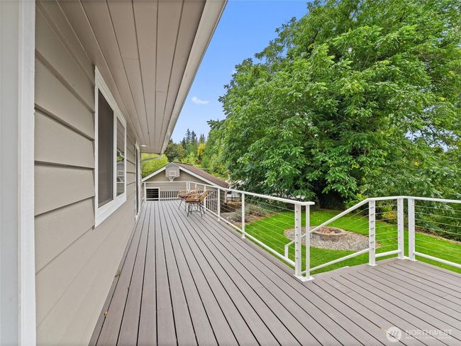 21608 186 Th Ave E, House other with 4 bedrooms, 3 bathrooms and 1 parking in Orting WA | Image 30