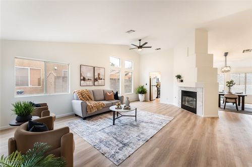 7716 Silver Mallard Ave, Las Vegas, NV, 89131-4704 | Card Image