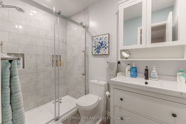 10248 Pinetree Dr, House other with 4 bedrooms, 2 bathrooms and 4 parking in Grand Bend ON | Image 15