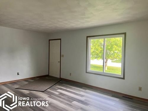 507 E Harlan Street, Mount Pleasant, IA, 52641 | Card Image