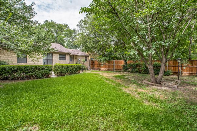 Good-sized backyard - great for grillin' & chillin'! | Image 11