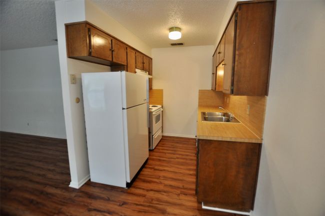 APT-8 - 511 W Oak St, Condo with 2 bedrooms, 1 bathrooms and null parking in Weatherford TX | Image 6