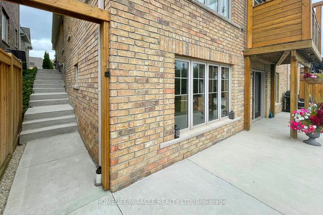 49 Benson Ave, House other with 6 bedrooms, 5 bathrooms and 7 parking in Mono ON | Image 38