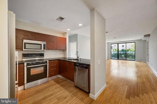 205-934 N 3rd St, PHILADELPHIA, PA, 19123-2206 | Card Image