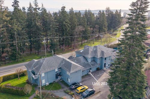 202-2 Doric Ave, Nanaimo, BC, V9R3N1 | Card Image