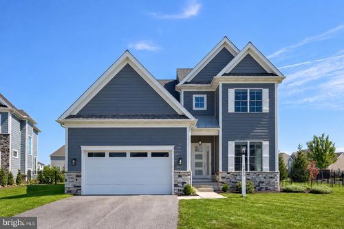5853 Wild Lilac Dr, EAST PETERSBURG, PA, 17520-1439 | Card Image