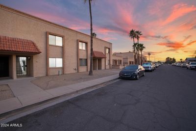 40 - 10411 N 11th Avenue, Townhouse with 2 bedrooms, 2 bathrooms and null parking in Phoenix AZ | Image 2