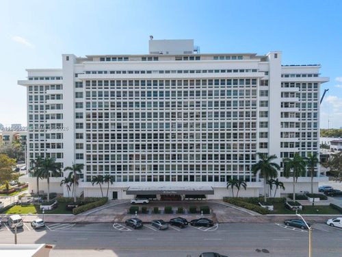 501-700 Biltmore Way, Coral Gables, FL, 33134 | Card Image