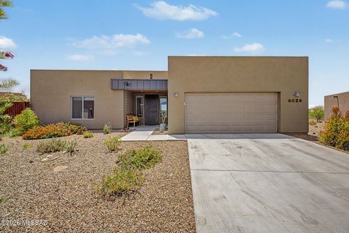 8026 S Galileo Ln, Tucson, AZ, 85747-9622 | Card Image