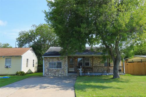 726 W 8th Street, Freeport, TX, 77541 | Card Image