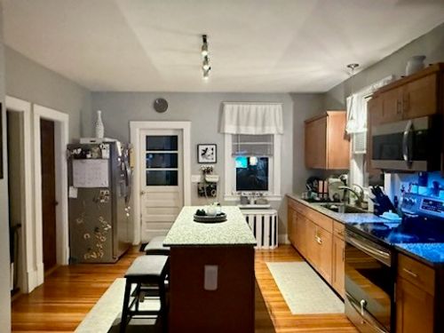90 Washington Rd, Wilbraham, MA, 01095-1419 | Card Image