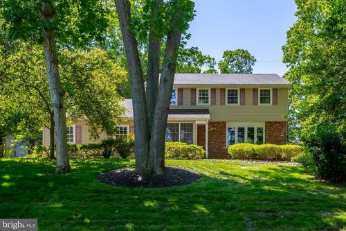 73 Colonial Ter, BRIDGETON, NJ, 08302-4105 | Card Image