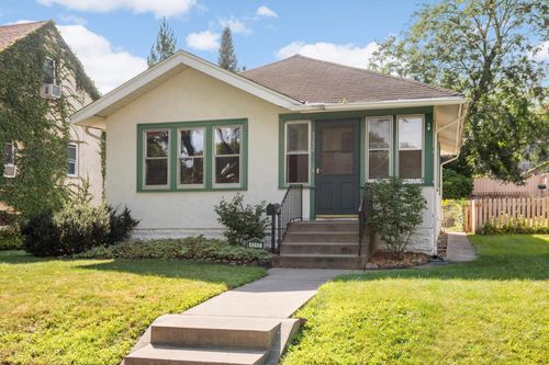 5252 38th Ave S, Minneapolis, MN, 55417-2110 | Card Image