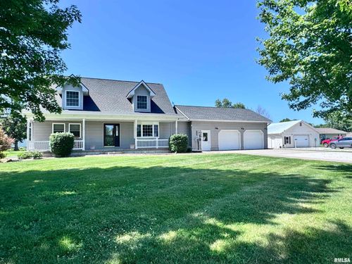 590 W Gridley St, Bushnell, IL, 61422-1130 | Card Image