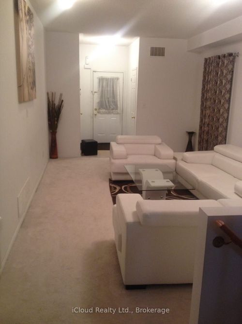 42 Flurry Cir, Brampton, ON, L6X0S8 | Card Image