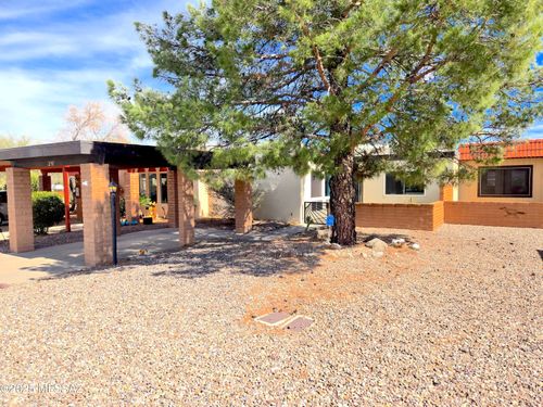 290 N Paseo De Los Conquistadores, Green Valley, AZ, 85614-3103 | Card Image