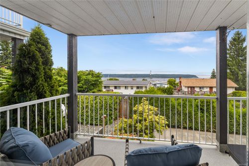 4-695 Upland Dr, Campbell River, BC, V9W2A7 | Card Image